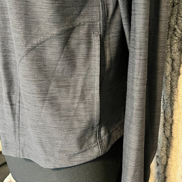 Old Navy Grey Breathe ON Hoodie – Size Small - Picture 8 of 13